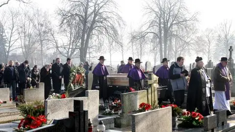 Pożegnanie ofiary mordercy w Śmiglu