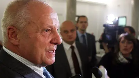 Niesiołowski zastanawia się nad pozwaniem Kaczyńskiego