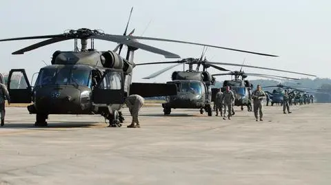 Faworytem pierwszej części przetargu są śmigłowce Blackhawk, choć nie wiadomo w jakiej wersji
