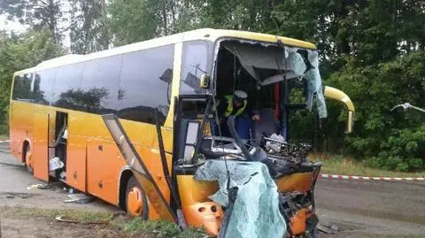 Najciężej ranny jest kierowca autokaru 