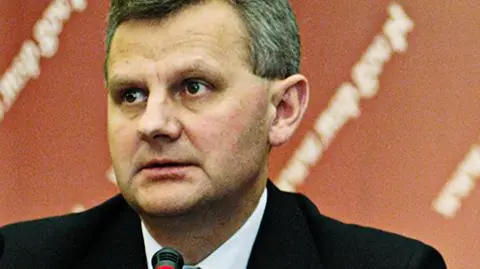 PO chce cofnąć decyzję o umorzeniu długu PC