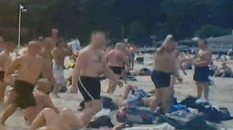 Prokuratura postawiła dotąd zarzuty pięciu osobom, dwie z nich aresztowano