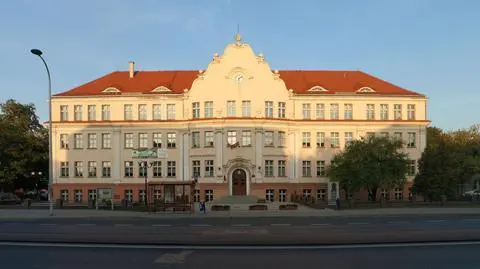 Co piąty uczestnik ślubowania w Gimnazjum nr 1 zatruł się tortem