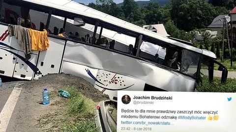 Wypadek w Tenczynie. Dominik pomógł kolegom