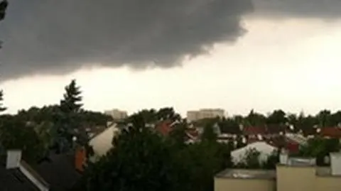 Victor dotarł do Warszawy przed Barackiem Obamą