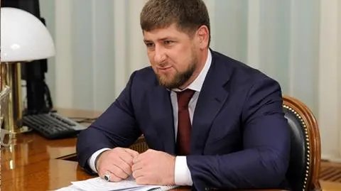 Kadyrow tłumaczy się z drogiego zegarka: to prezent