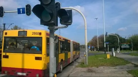 Łódzki autobus już nie utknie na światłach. 
"Budujemy największy system w kraju"
