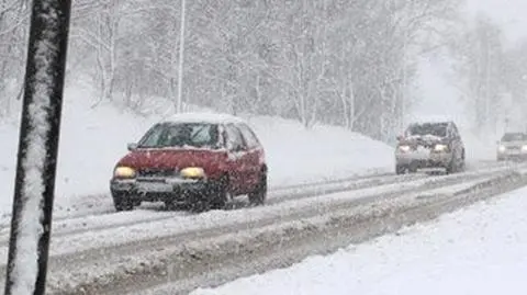 Weekendowy nawrót zimy. Śnieg w całym kraju