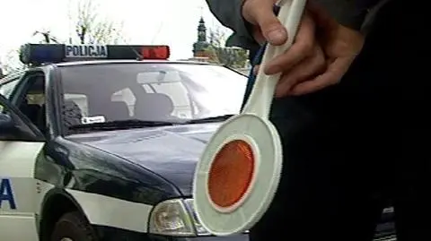 Zrzutka komendantów na kolację z ministrem