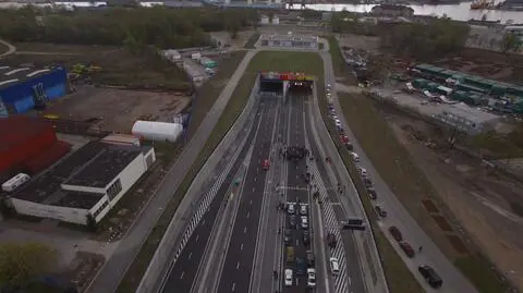 Gdańsk: Od roku kierowcy korzystają z tunelu pod Martwą Wisłą