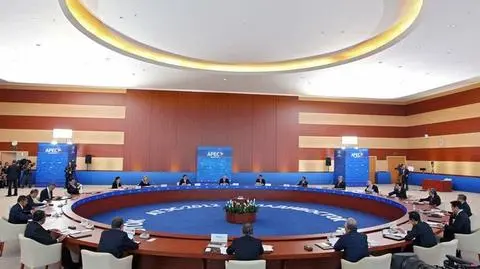 100 tys. dolarów na wypchane zwierzęta. Afera po APEC