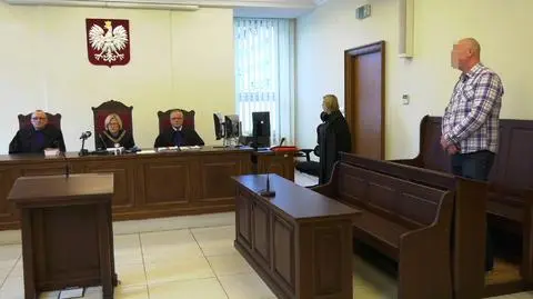 Uciekł im w klapkach z prokuratury. Policjanci uniewinnieni