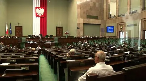 Sala sejmowa podczas debaty budżetowej świeciła pustkami