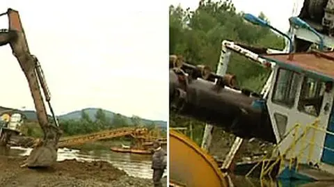 Zatonęła pogłębiarka. 
Ma pełen zbiornik paliwa