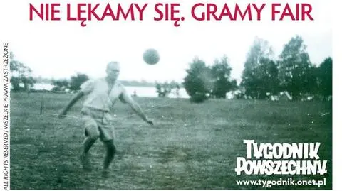 Jan Paweł II gra w piłkę. Niepublikowane zdjęcie
