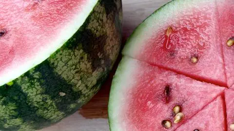 "Niewolnicze" menu w amerykańskiej szkole. "Rasistowskie" arbuzy i kurczaki