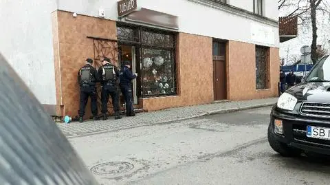 Napad na salon jubilerski. Ekspedientka uciekła i wtedy padł strzał