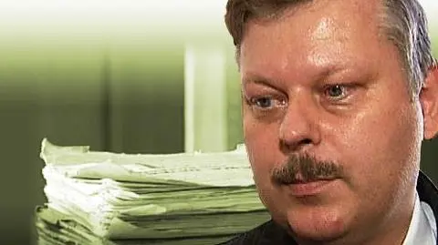 Odwołać za słowa "o dystrybucji usług seksualnych"