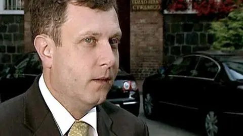 "Wracam do pracy, z czegoś trzeba żyć"