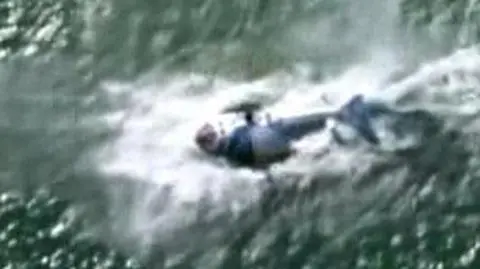 Miał być film pokazowy, skończyło się kontrolowaną katastrofą