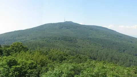 Turysta spadł ze zbocza Ślęży