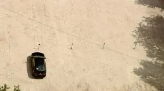 Rząd liczy służbowe samochody