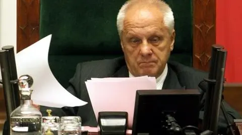 "Niesiołowski skompromitował się w sposób haniebny"