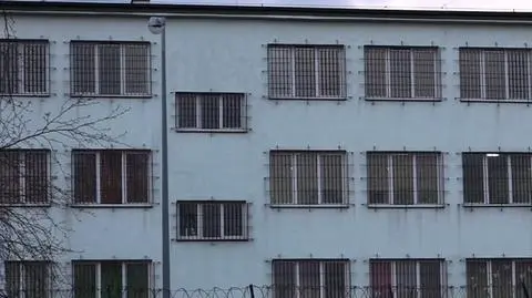 Matka z trójką dzieci zostali umieszczeni w strzeżonym ośrodku 
