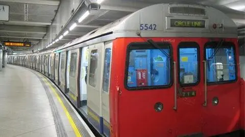 W Boxing Day metro znów stanie? Maszyniści zapowiedzieli strajk