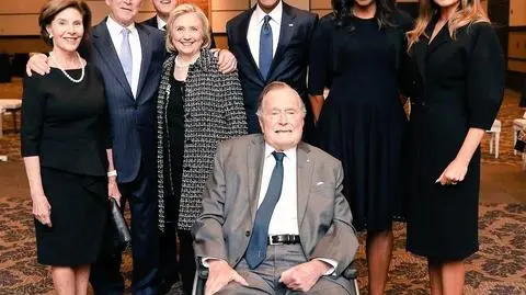 Jedno zdjęcie, czterech prezydentów USA. Na pogrzebie Barbary Bush