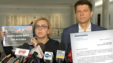 To nie jest przykładowy, drobny baner, który pojawił się w tłumie - mówiła Paulina Henning-Kloska