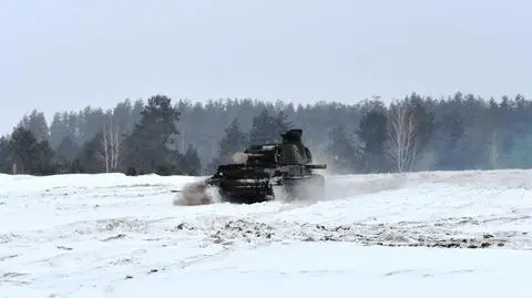 Zniszczenia w strefie przemysłowej w Awdijiwce (nagranie z 2016 roku)