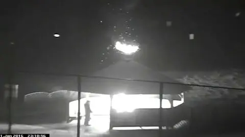 Wejherowo: Pili alkohol i palili śmieci pod wiatą