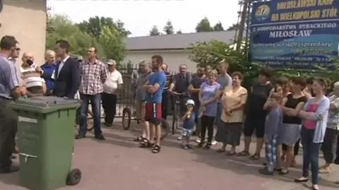 Nie chcą płacić za śmieci. 
"Taka była umowa z 1992 roku"