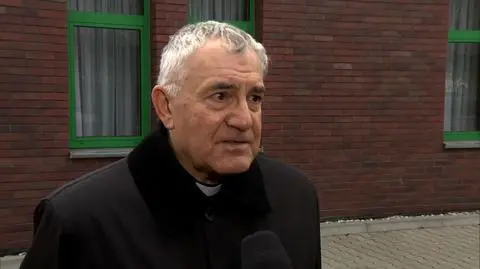 Dyrektor katowickiego Caritas ks. Krzysztof Bąk