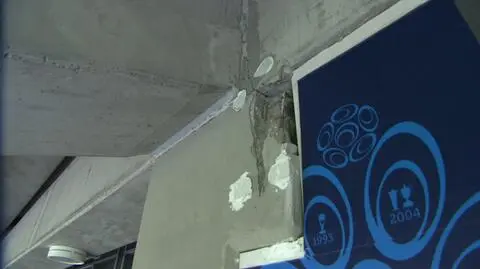 Na Stadionie Miejskim w Poznaniu popękały filary 