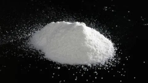 Ponad kilogram narkotyków we wrocławskim mieszkaniu