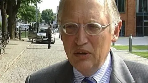 Wykończy go romans?