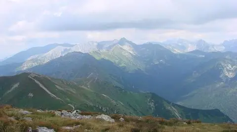 W Tatrach koniec lawin. Możliwe burze i podtopienia szlaków