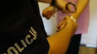Kobieta, która zmuszała 19-latkę do prostytucji została aresztowana