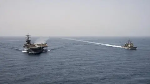 Okręty US Navy z misją na Morzu Arabskim