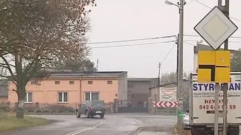 Nie pamięta, ile samochodów uderzyło w jej dom