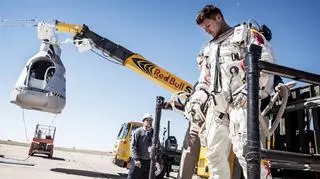 Felix Baumgartner po raz kolejny podejmie próbę skoku