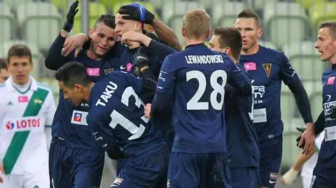 Cios za cios w Gdańsku. Lechia na deskach