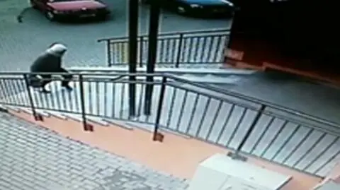 Udawała pracownika socjalnego i okradała w Elblągu