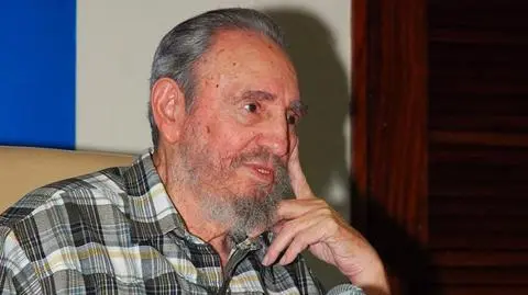 Fidel ostrzega przed atakiem atomowym
