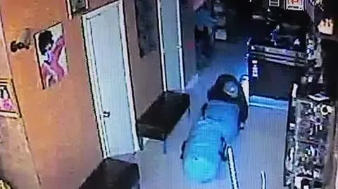 Ukradł włosy za ponad sto tys. dolarów