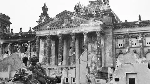 Makieta niemieckiego Reichstagu powstaje pod Moskwą