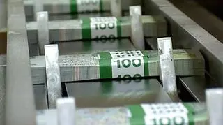 Obowiązkiem "pracownika" jest tylko przekazanie pieniędzy dalej