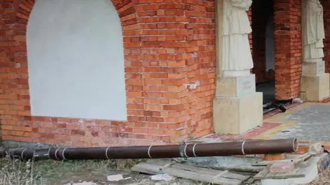 Próbował ukraść rynny z kościoła